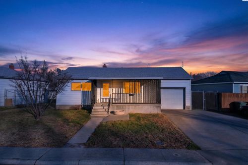 2018 Blue Ave, Richland, WA, 99354-2263 | Card Image