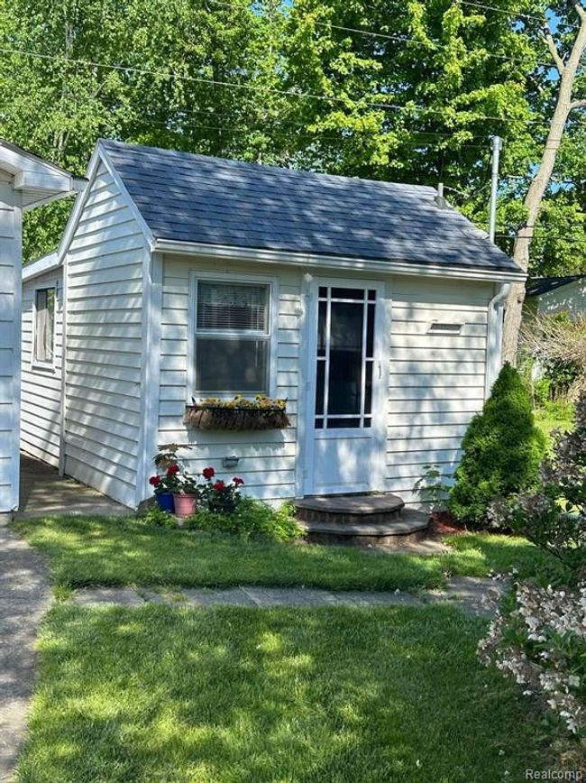 7365 Lighthouse Rd, House other with 2 bedrooms, 1 bathrooms and null parking in Port Hope MI | Image 13