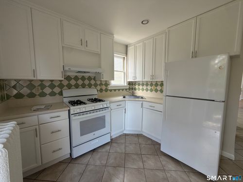 2nd-floor-5 Daly St, Stamford, CT, 06902-3810 | Card Image
