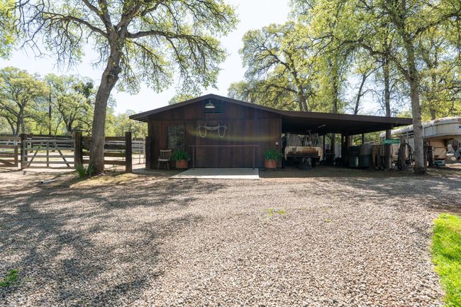 6879 State Highway 49 N, House other with 3 bedrooms, 3 bathrooms and null parking in Mariposa CA | Image 76