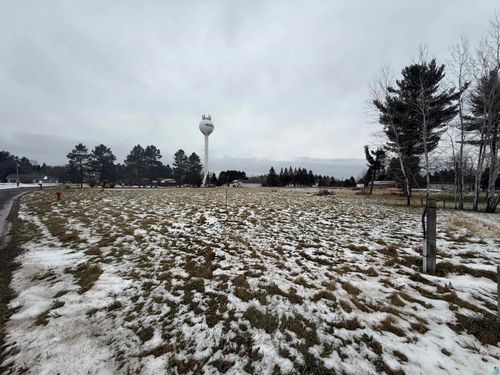 612 Wrenshall St, Wrenshall, MN, 55797-9045 | Card Image