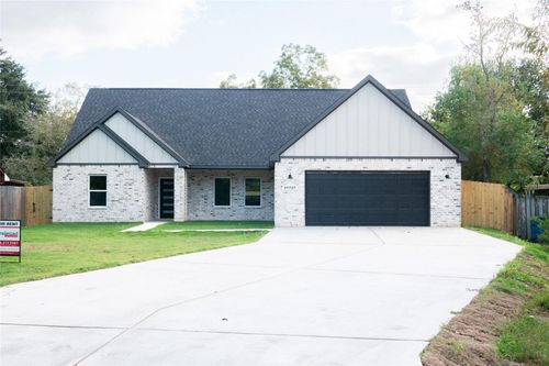 31727 Cypress Cir, Waller, TX, 77484-8057 | Card Image