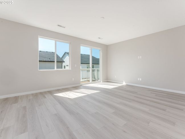 917 Nw 178 Th Way, House other with 3 bedrooms, 3 bathrooms and 2 parking in Ridgefield WA | Image 12