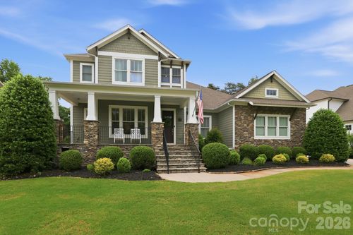 1077 Wessington Manor Ln, Fort Mill, SC, 29715-7850 | Card Image