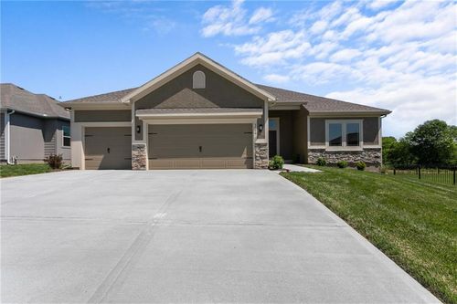 8912 N Monroe Ave, Kansas City, MO, 64156-3138 | Card Image