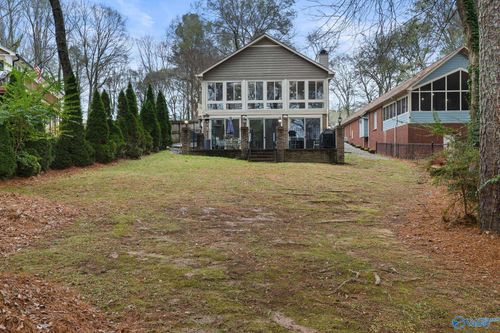 1335 Point Of Pnes, Guntersville, AL, 35976-6236 | Card Image