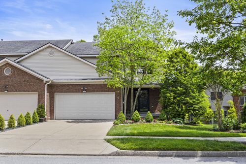 668 Forest Hill Dr, Lexington, KY, 40509-1996 | Card Image