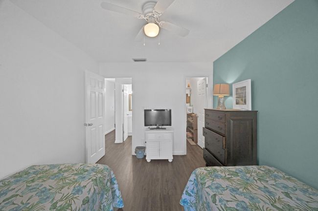 9 - 2929 Se Ocean Blvd, Condo with 2 bedrooms, 2 bathrooms and null parking in Stuart FL | Image 14