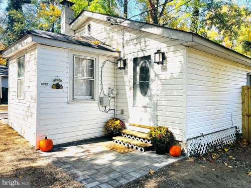 6122 6th St, CHESAPEAKE BEACH, MD, 20732-4156 | Card Image