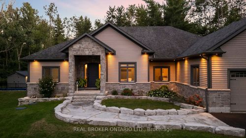 49 Sydenham Trail W, Clearview, ON, L0M1H0 | Card Image
