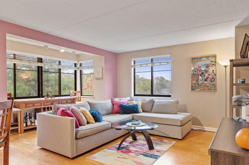 apt-417-100 Ledgewood Dr, Stoneham, MA, 02180-3619 | Card Image