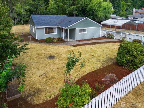 620 Maple St, Shelton, WA, 98584-4234 | Card Image