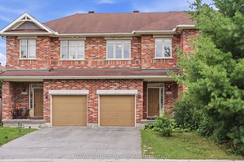 202 Maxwell Bridge Rd, Kanata, ON, K2W0B8 | Card Image