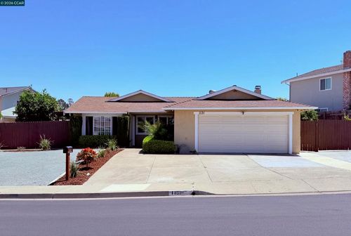 1131 Langlie Ct, Rodeo, CA, 94572-1907 | Card Image