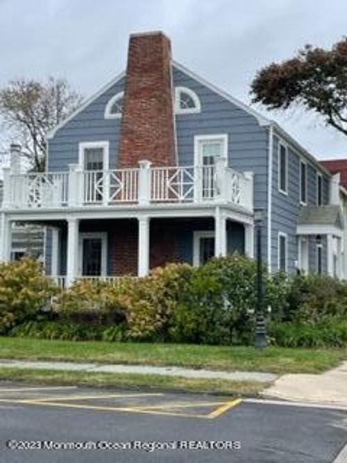 17 Ocean Pathway, Ocean Grove, NJ, 07756-1645 | Card Image