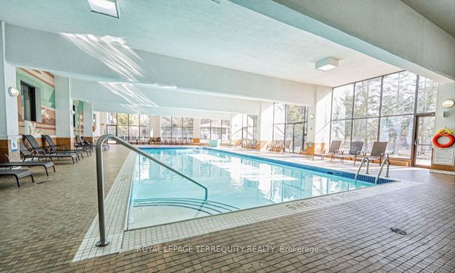 1702 - 8 Lisa St, Condo with 3 bedrooms, 2 bathrooms and null parking in Brampton ON | Image 24