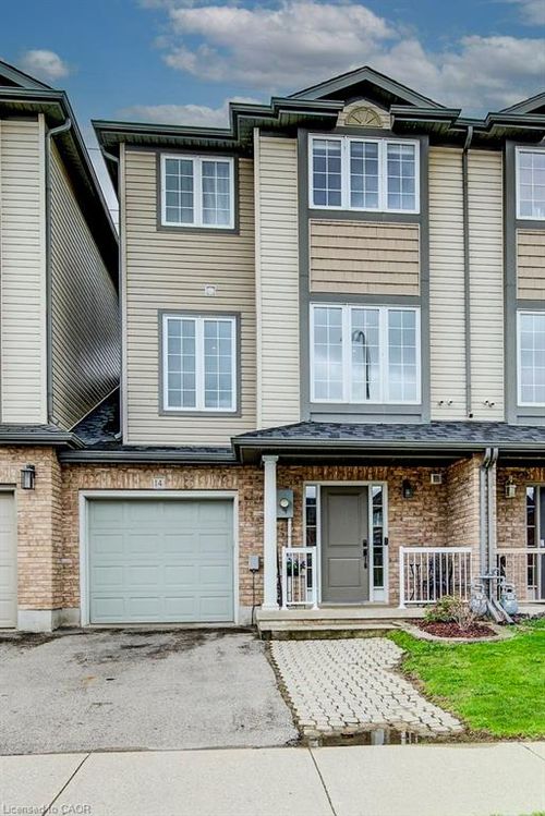 14 Cranshaw St, Kitchener, ON, N2R1W2 | Card Image