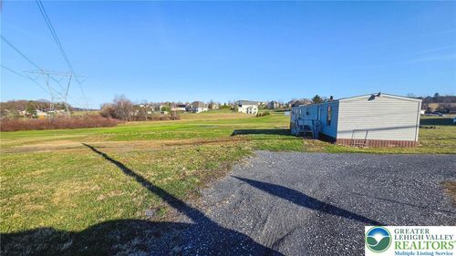 616 Moorestown Dr, BATH, PA, 18014-9715 | Card Image