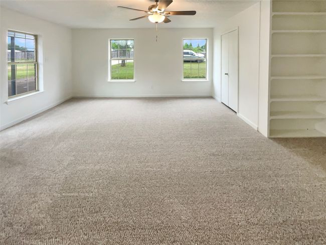 210 Mr Bob Dr, House other with 4 bedrooms, 2 bathrooms and null parking in Midlothian TX | Image 12