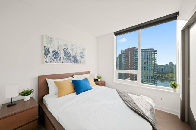 1809 - 68 Smithe Street, Condo with 2 bedrooms, 2 bathrooms and 1 parking in Vancouver BC | Image 10