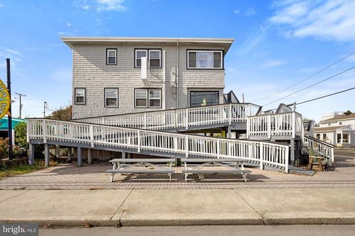 13302 Long Beach Blvd, LONG BEACH TOWNSHIP, NJ, 08008-2742 | Card Image