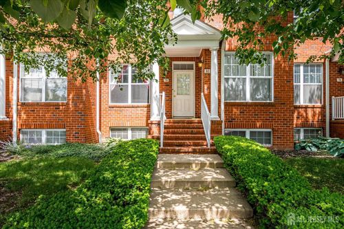 49-78 Central Ave, Metuchen, NJ, 08840-1861 | Card Image