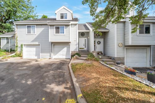 527 Applewood Dr, Bountiful, UT, 84010-7970 | Card Image