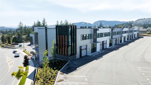 213-832 Mccallum Rd, Langford, BC, V9B6W5 | Card Image