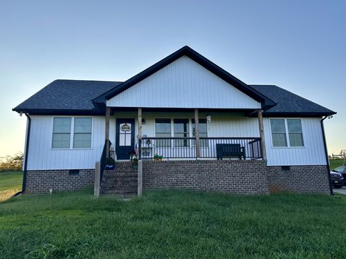 197 Yellowwood Ln, Sparta, TN, 38583-5466 | Card Image