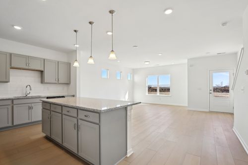 208 Martindale Ln, Clarksville, TN, 37043-3140 | Card Image