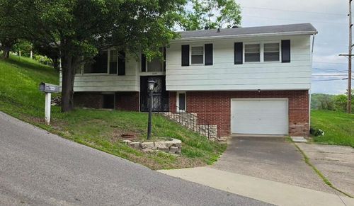 1224 Buena Vista Ln, Portsmouth, OH, 45662-2310 | Card Image