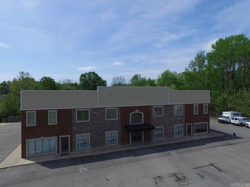 703-717 W Beebe Capps Expy, Searcy, AR, 72143-6303 | Card Image