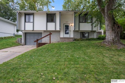 3405 Castile Dr, Bellevue, NE, 68123-1319 | Card Image