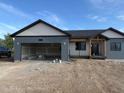 429 Butte Dr, Star Valley Ranch, WY, 83127-5030 | Card Image