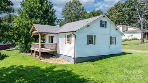 4921 Mccall Town Rd, Granite Falls, NC, 28630-8925 | Card Image