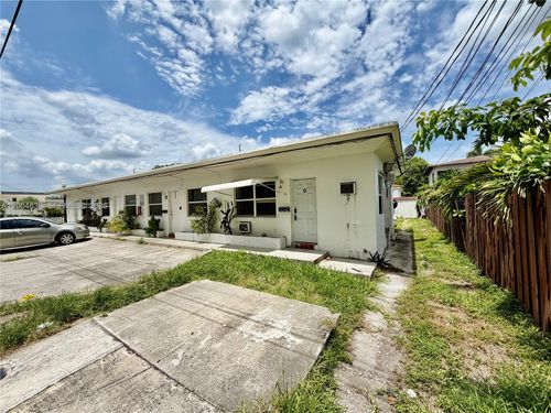 4-2041 S Jackson Street, Hollywood, FL, 33020 | Card Image