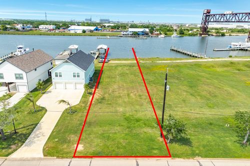 000 W 2nd St, Freeport, TX, 77541 | Card Image