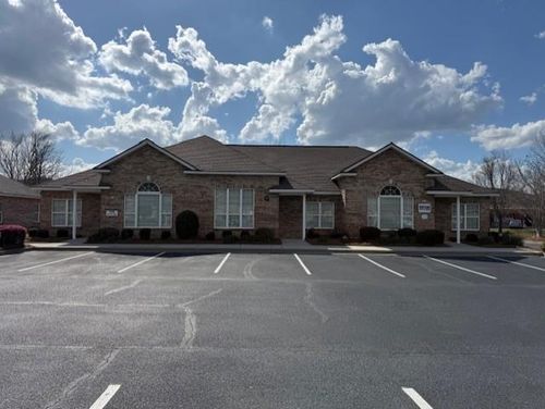 2935 N Ashley St, Valdosta, GA, 31602-5944 | Card Image