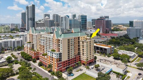 ph-3-110 N Federal Highway, Fort Lauderdale, FL, 33301 | Card Image