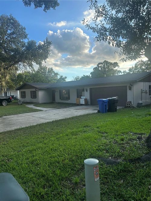 2829 Bellwood Dr, Brandon, FL, 33511-7141 | Card Image
