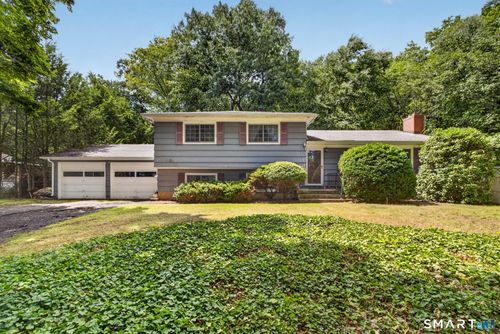 1526 Hartford Tpke, North Haven, CT, 06473-1243 | Card Image