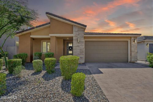 5939 E Abraham Ln, Phoenix, AZ, 85054-5744 | Card Image