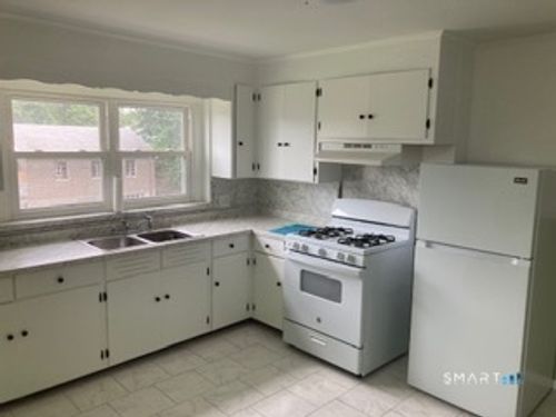 3n-89 Town Hill Ave, Danbury, CT, 06810-6778 | Card Image