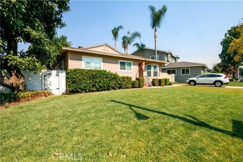 15291 La Salos Dr, Whittier, CA, 90603 | Card Image