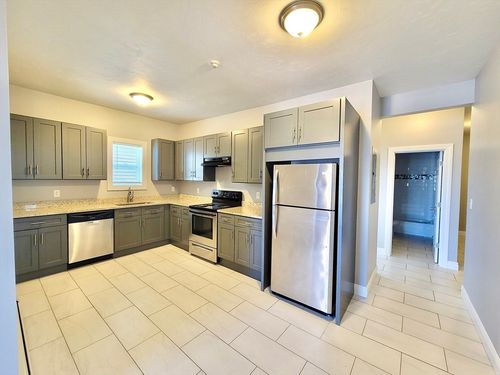 apt-3-525 Charles St, Providence, RI, 02904-7818 | Card Image