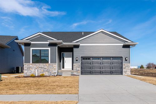 1210 Priscilla Ct, North Liberty, IA, 52317-9841 | Card Image