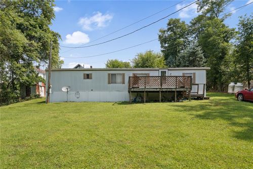 11 Cross Aly, Belle Vernon, PA, 15012-1249 | Card Image