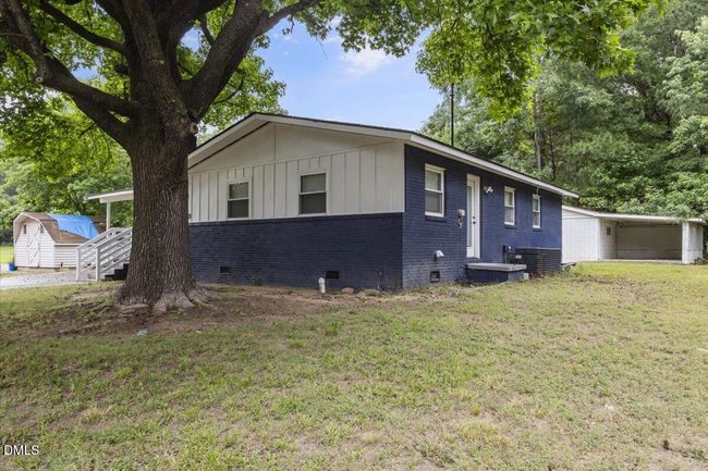 05-2752 Weldon Terrace | Image 36