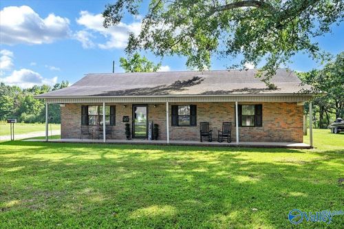3160 Huckaby Bridge Rd Sw, Hartselle, AL, 35640-5102 | Card Image