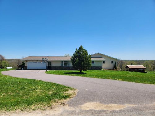 S1508 Sandhill Rd, LA FARGE, WI, 54639-8735 | Card Image